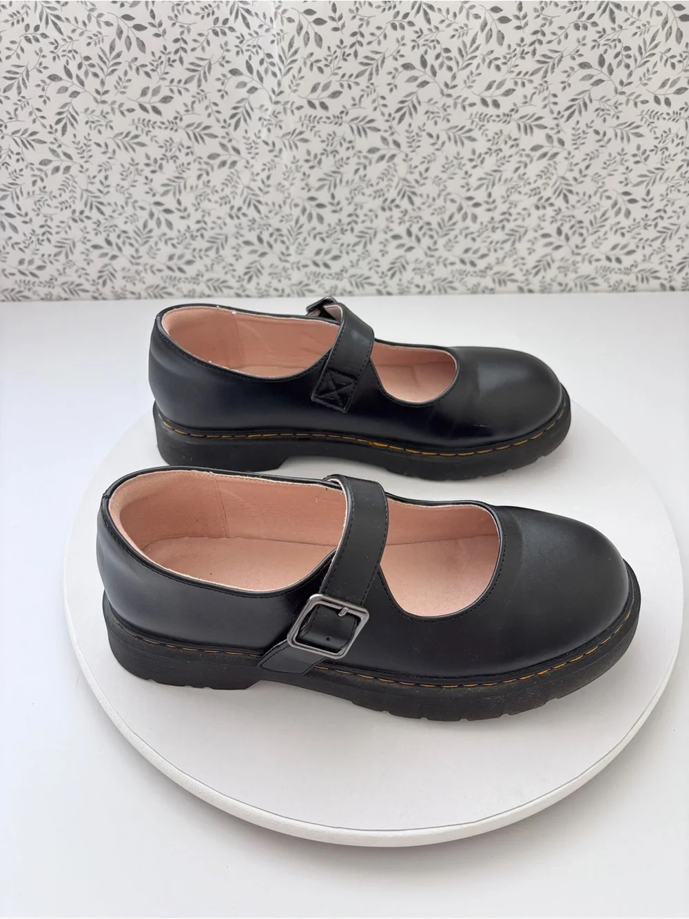 Black Platform Mary Jane Shoes Womens 8 EU 39 Chunky Lug Sole Buckle Strap
